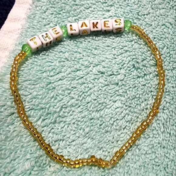 Taylor Swift Friendship Bracelet - Picture 1 of 3